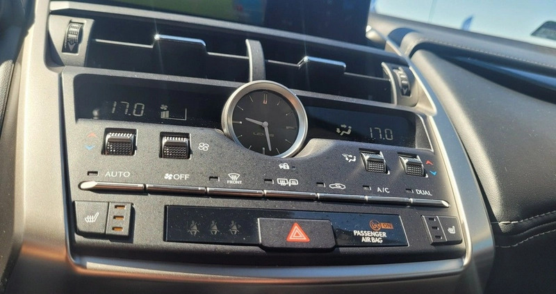 Lexus NX cena 138900 przebieg: 49474, rok produkcji 2019 z Kraśnik małe 781